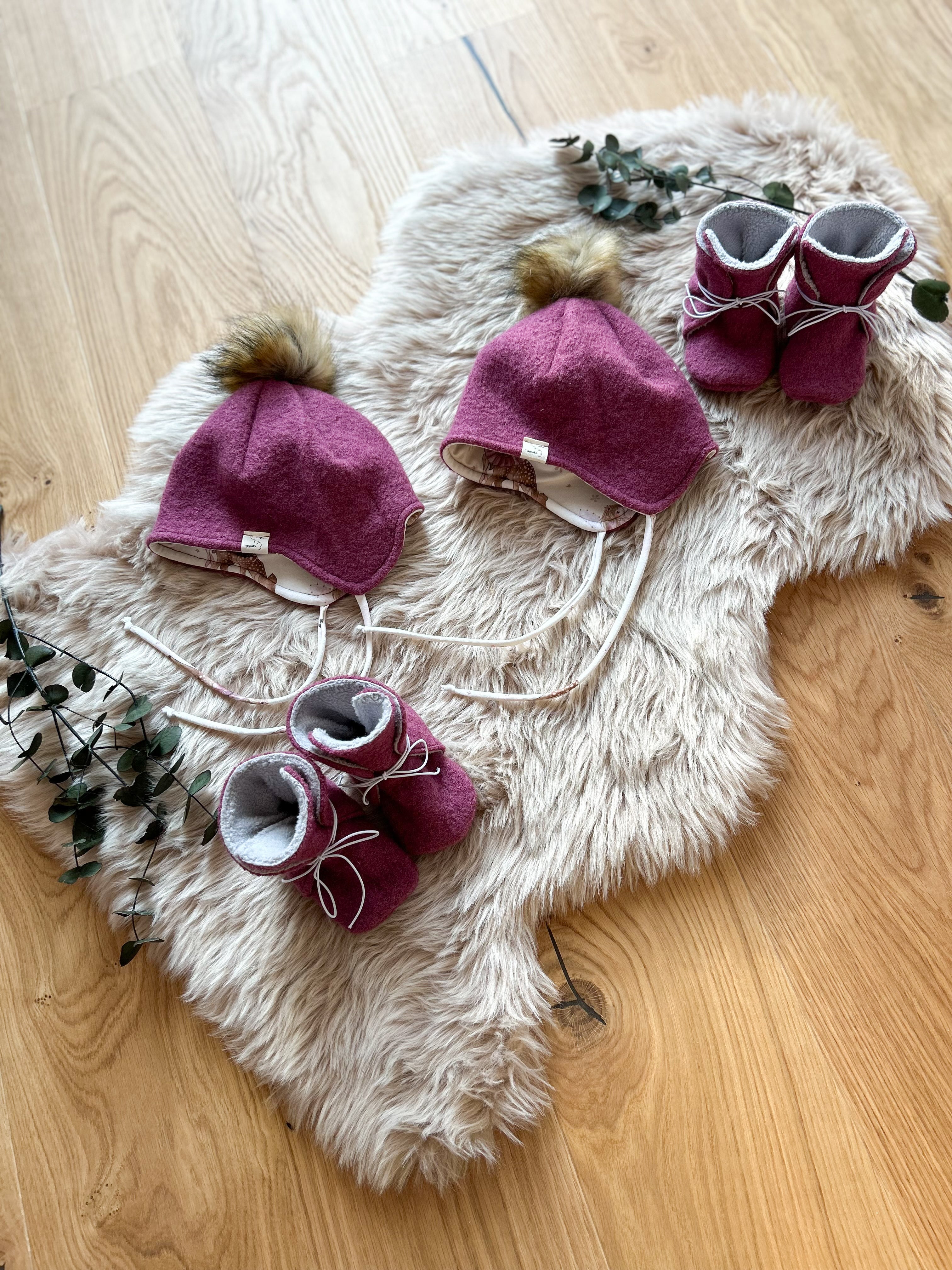 Walkhaube mit Bommel