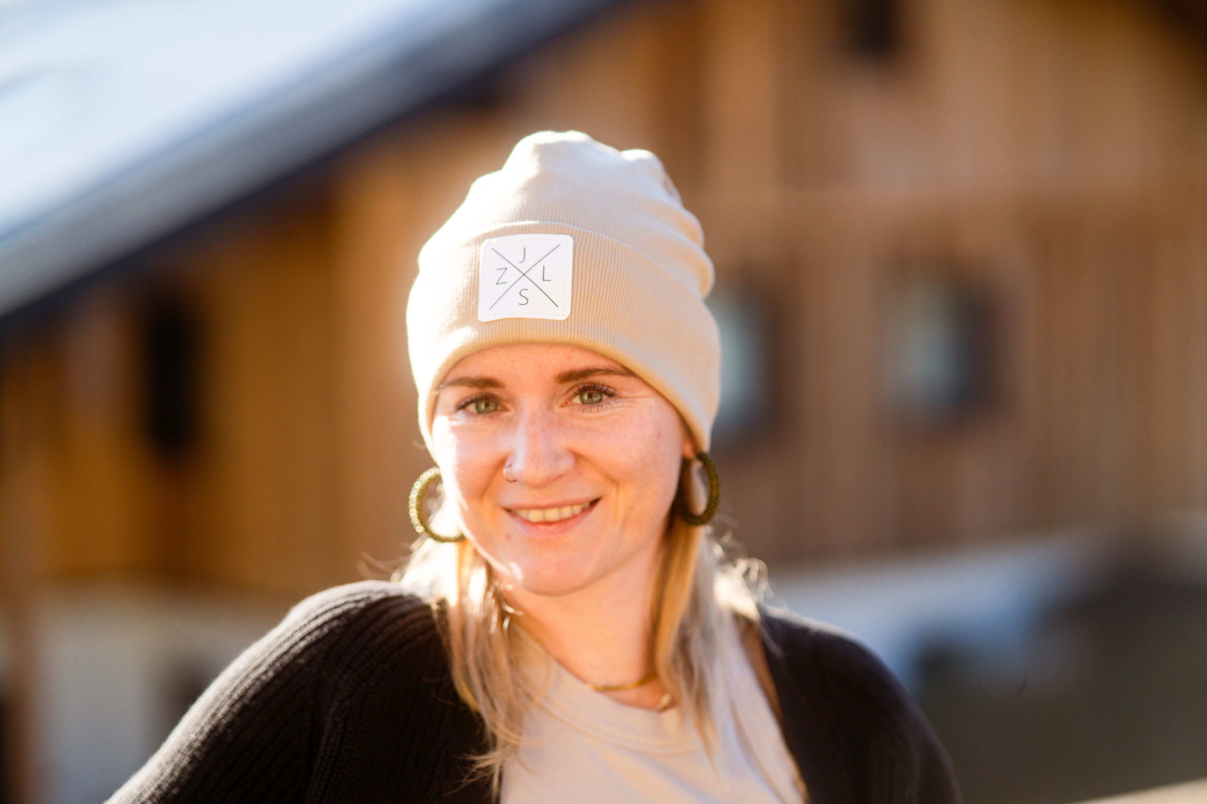 Beanie mit Statement